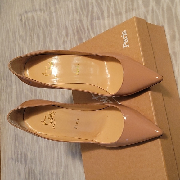 Christian Lou Boutin Decollete 554 100 Patent in Nude size 38. - Picture 2 of 12